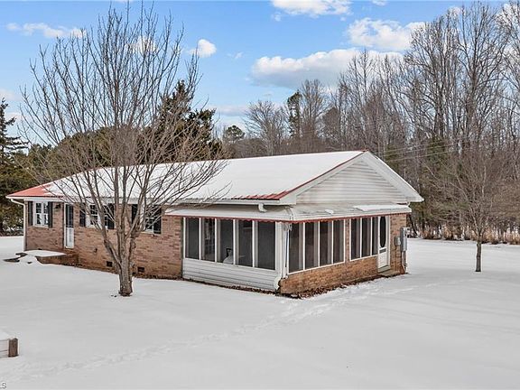 3rd image of 6416 Patterson Rd