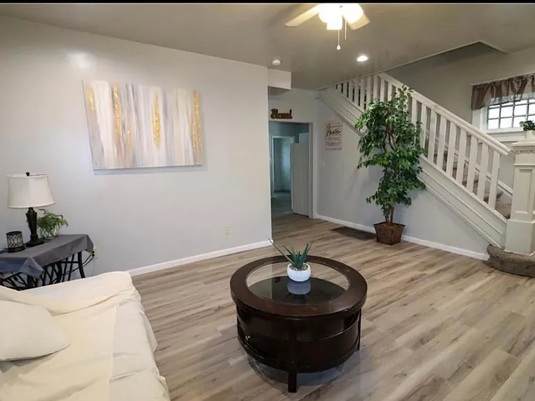 830 Unity St — Photo 1