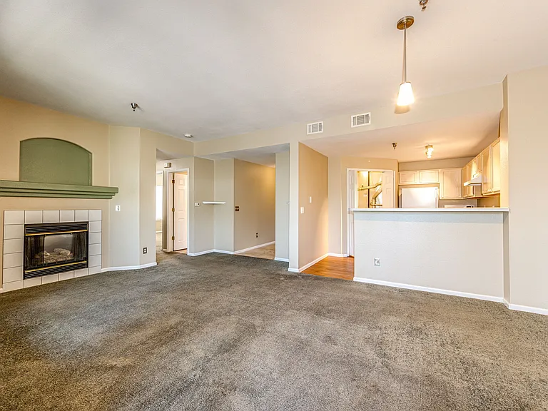 2575 S Syracuse Way #F203-1 — Photo 13