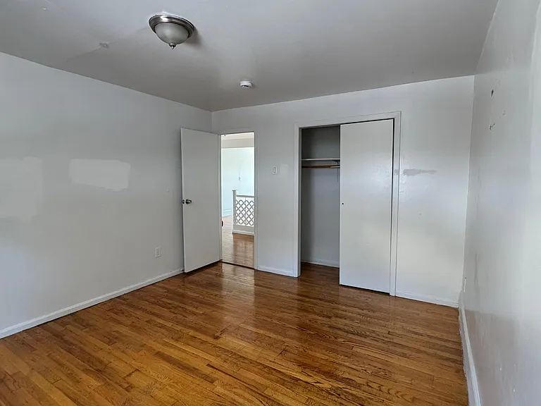 221 Woodland Ave #2 — Photo 3