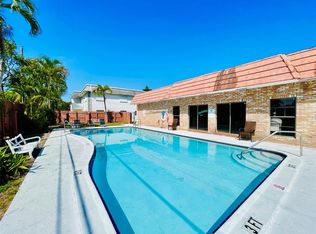 320 SW 1st St #D-2, Pompano Beach, FL 33060
