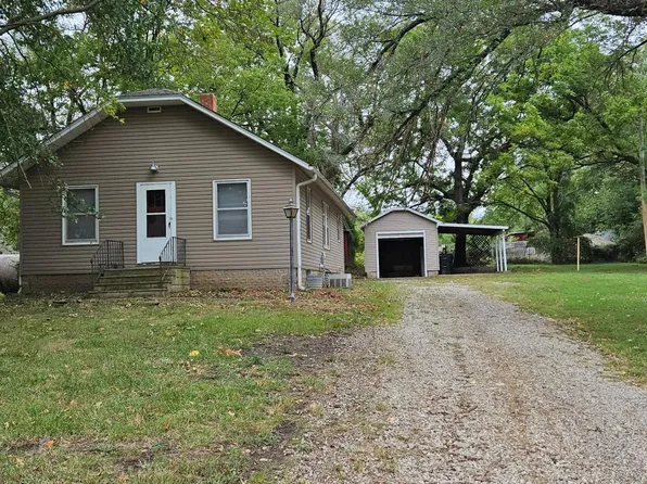 3923 NW Topeka Blvd, Topeka, KS 66617