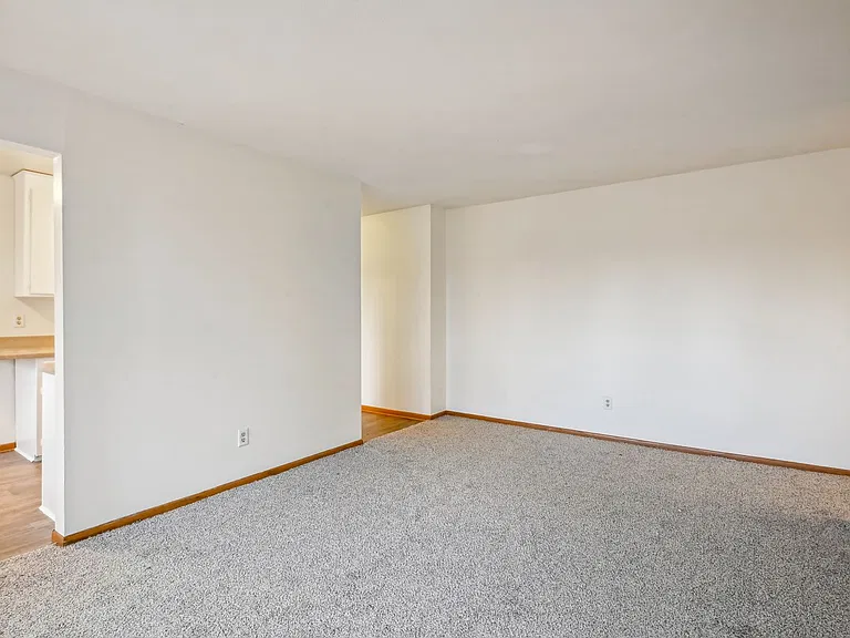 Unity View Apartments - 476 75th Ave NE — Photo 3