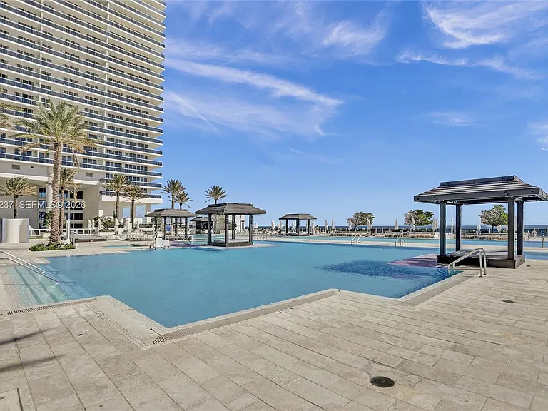 1830 S Ocean Dr #1502 — Photo 44