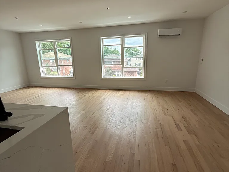 558 Rahway Ave #1 — Photo 5