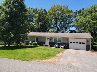 213 Greenbrier Dr, Cape Girardeau, MO 63701
