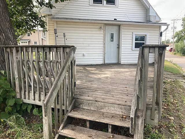 107 Bowling St SW — Photo 7