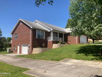 5652 J Riley West Rd, Greenback, TN, 37742