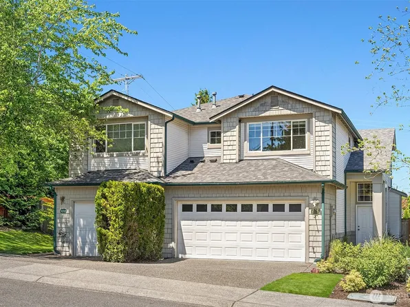 4313 216th Street SW, Mountlake Terrace, WA 98043