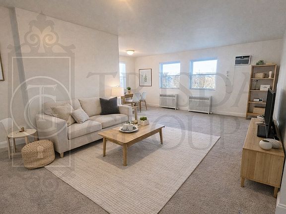 2nd image of 1039 Brookline Blvd #Bro1039-4