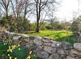 59 Montauk Ave, Stonington, CT 06378