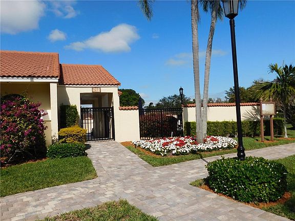 5th image of 631 E Emerald Way #631