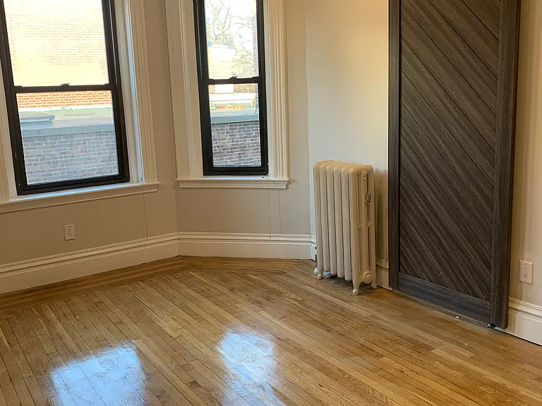 107 Jersey St #11 — Photo 2