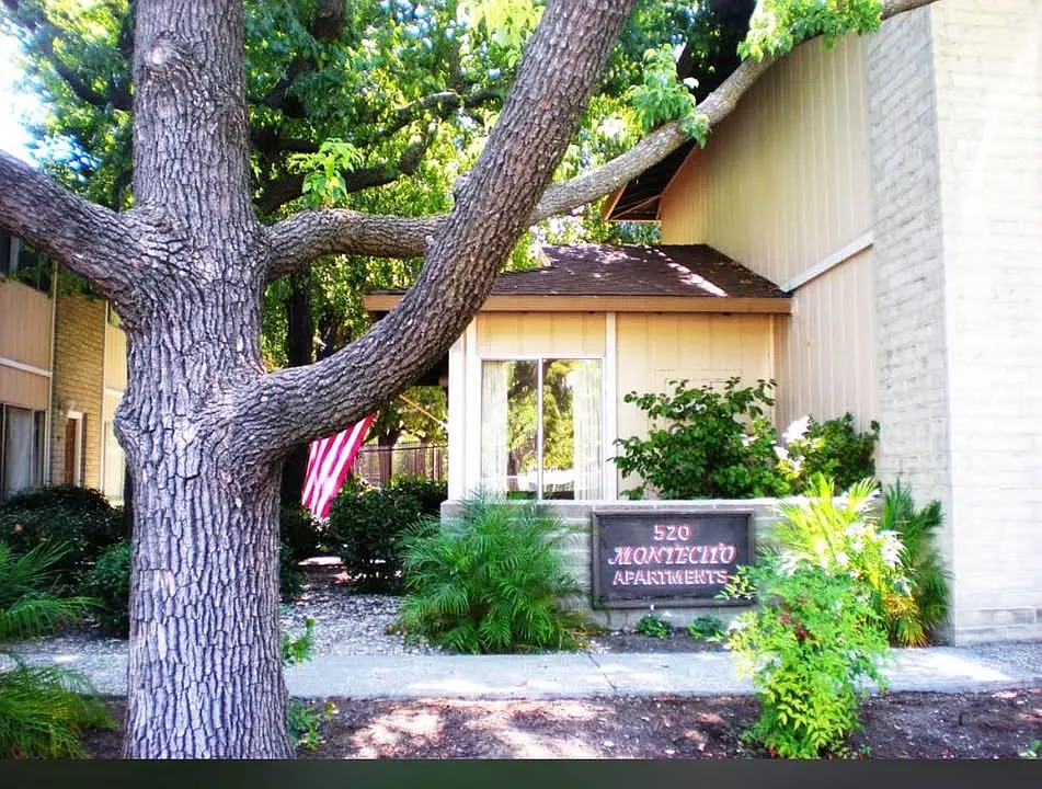 Montecito Apartments
