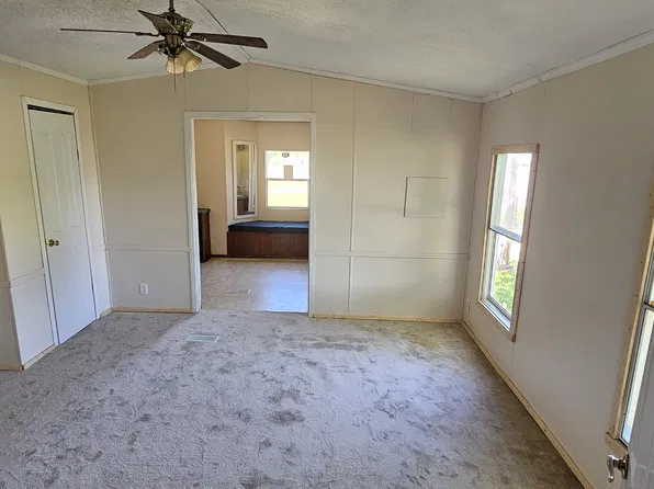 (undisclosed Address), Rolla, MO 65401