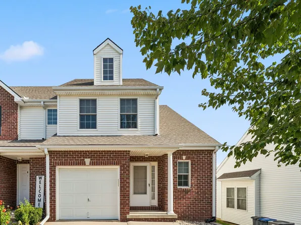 5360 Lynch Cir, Council Bluffs, IA 51503