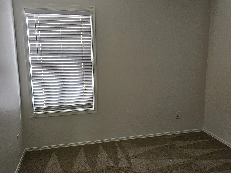 3145 N 302nd Ln — Photo 26