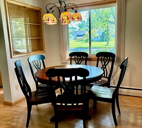 Dining area with dining set included (optional)