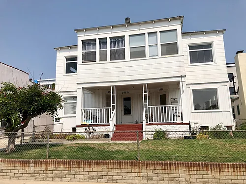 3964 Van Buren Pl Photo 1