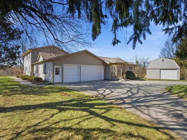 11151 34 Mile Rd, Bruce Township, MI 48065