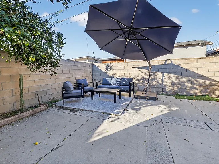 2521 W California St #A — Photo 32