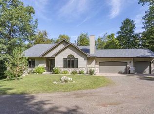 2206 Oak Hills Trl, Carlton, MN 55718