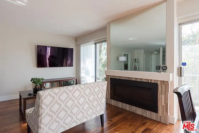 5625 Windsor Way #203 — Photo 2