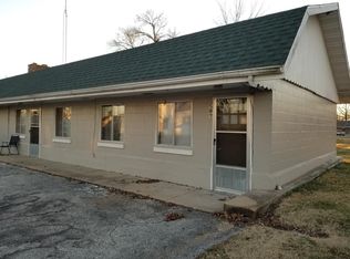 509 Hickory Ave, Cabool, MO 65689