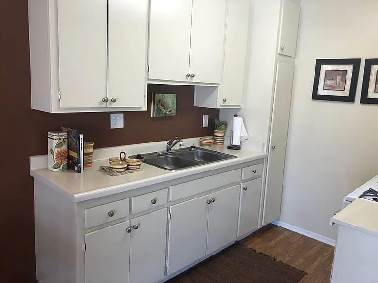 Rosemead Place — Photo 22