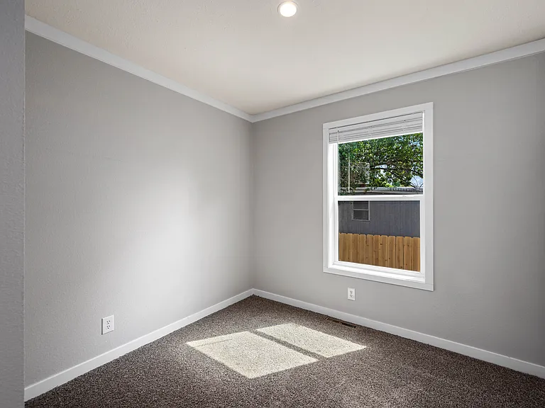 227 F Rd — Photo 11