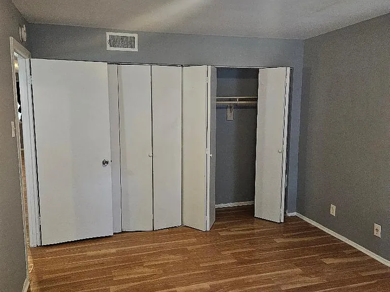 3936 Stone Gate Dr #D — Photo 17