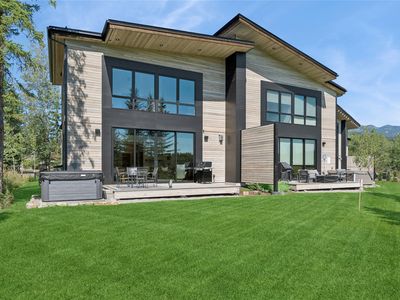 57 Crestwood Dr UNIT B, Whitefish, MT, 59937
