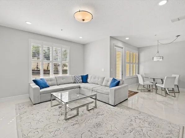 4980 NW 15th Ave, Boca Raton, FL 33431