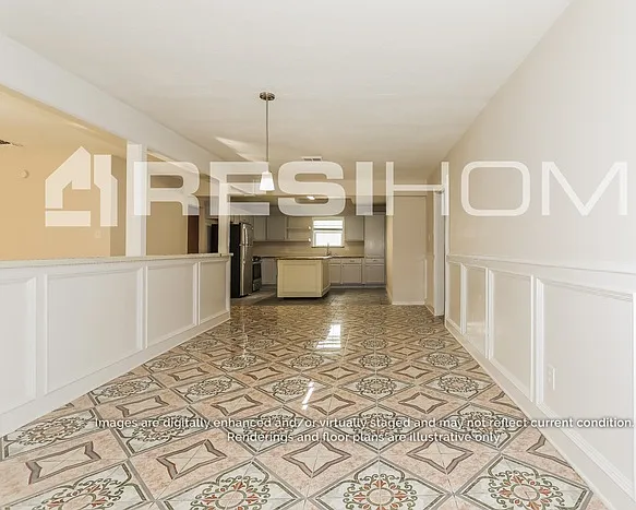 4 bed, 2.5 bath, 1829 sqft, $2,100 — Photo 4