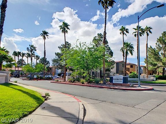 2nd image of 3151 Soaring Gulls Dr Unit 2024