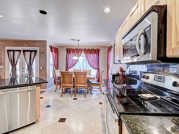 4th image of 2115 E Vista Bonita Dr