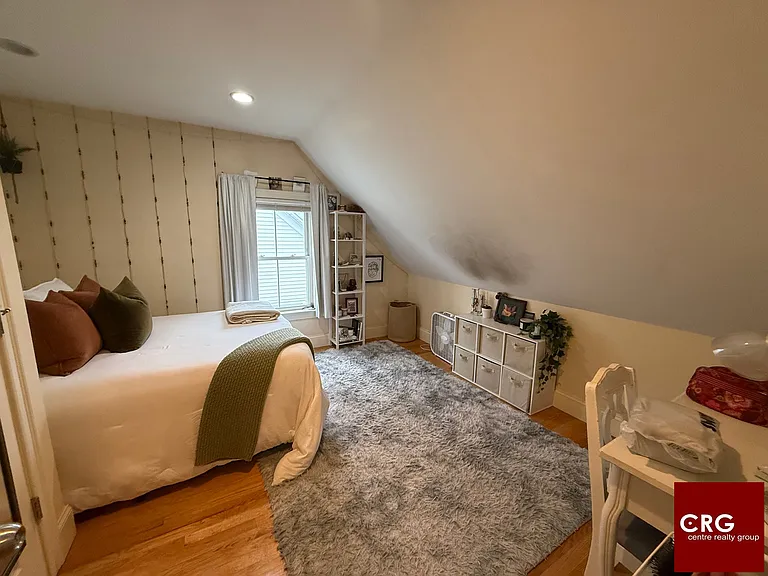 25 Lothrop St #2L — Photo 16