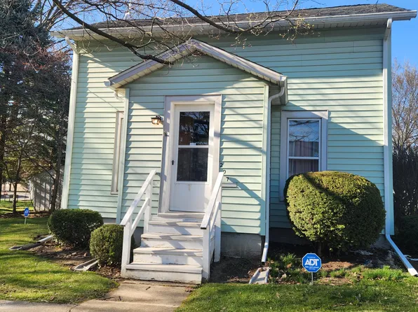 207 Erie St, Valparaiso, IN 46383