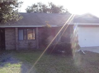 6121 Odom Rd, Lakeland, FL 33809