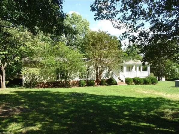 113 Dillon St, Winston Salem, NC 27107