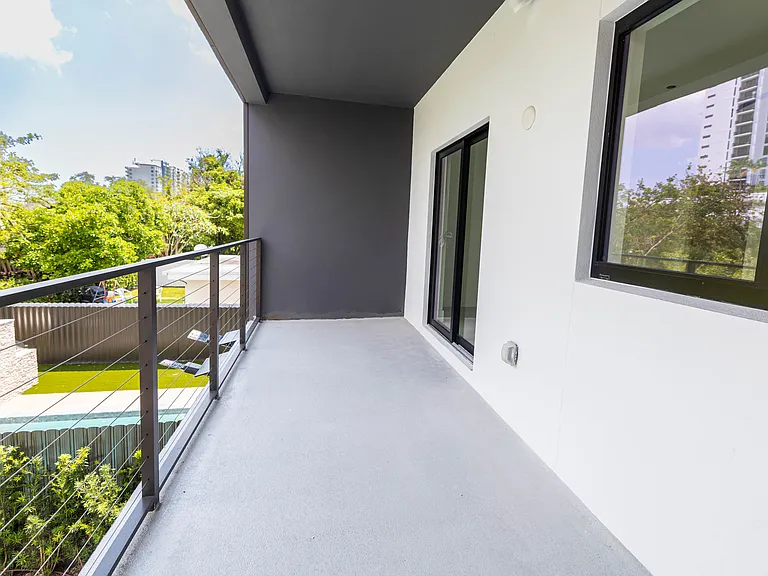 3189 SW 23rd Ter #3189 — Photo 90