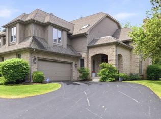 1398 Medinah Dr, Itasca, IL 60143