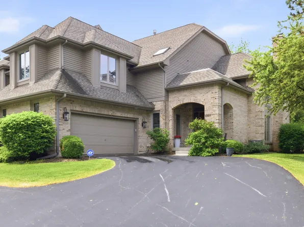 1398 Medinah Dr, Itasca, IL 60143