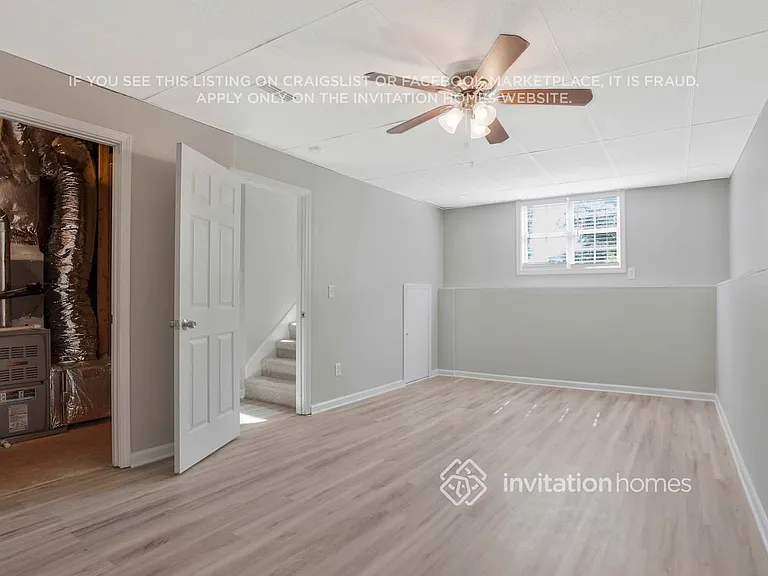 301 Willow Ln — Photo 24