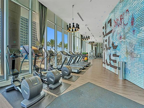 3rd image of 4111 S Ocean Dr #Id1227554p