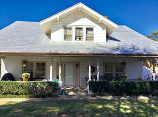 425 Arlington Ave, Bryson City, NC 28713