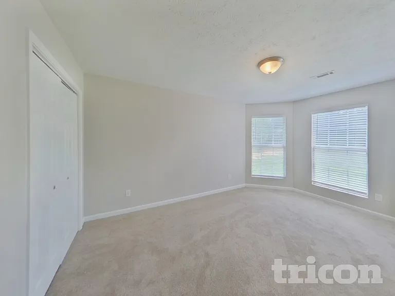 314 Shelley Ln — Photo 11