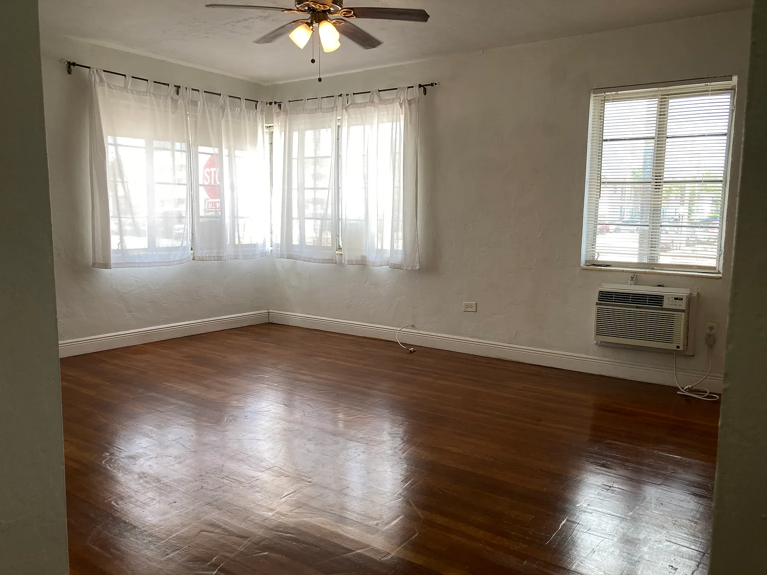 1 bed, 770 sqft, $1,850 — Photo 4