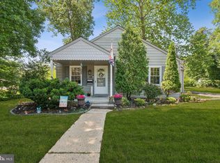 42 Chews Landing Rd, Clementon, NJ 08021