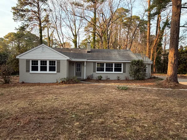 536 Cavalier Dr, Virginia Beach, VA 23451